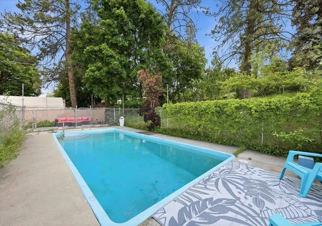 2nd image of 5128 N Greenwood Blvd, Spokane, WA 99205 | MLS# 202622171