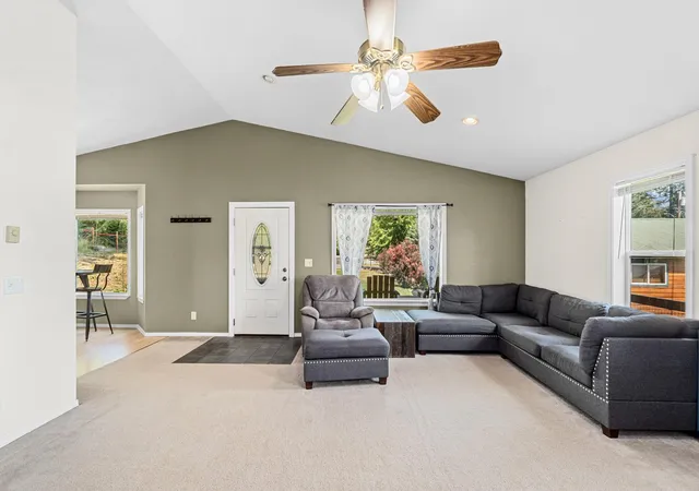Photo 3 of Single family home for sale at 807 Grinnell St, Ione, WA 99139 | MLS# 202622172 | Listing updated on 2026-10-08