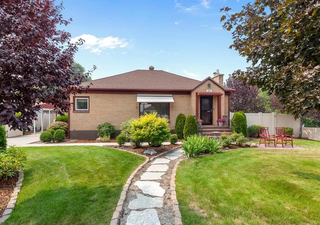 1st image of 521 N Locust Rd, Spokane Valley, WA 99206 | MLS# 202622189