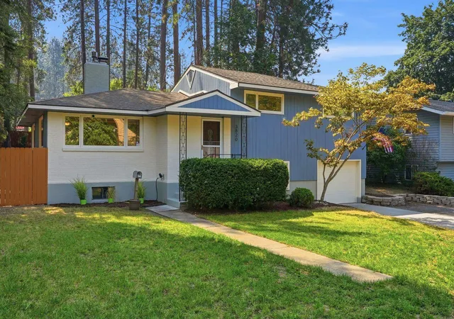 2nd image of 3820 E 11th Ave, Spokane, WA 99202 | MLS# 202622200