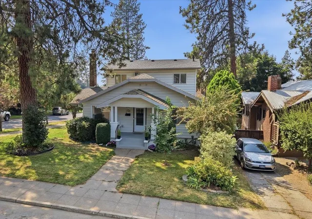 2nd image of 1528 S Adams St, Spokane, WA 99203 | MLS# 202622201