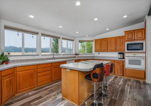 4th image of 20211 N Austin Rd, Colbert, WA 99005 | MLS# 202622231