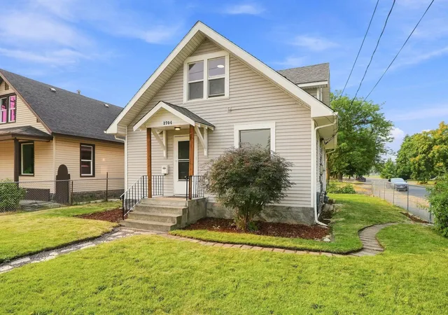 34th image of 2704 E Nora Ave, Spokane, WA 99207 | MLS# 202622232
