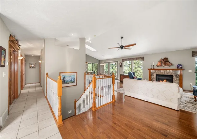 4th image of 310 W Auburn Crest Ct, Spokane, WA 99224 | MLS# 202622233