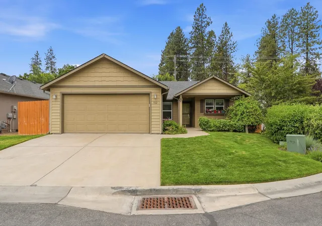 2nd image of 702 S Edgerton Ln, Spokane, WA 99212 | MLS# 202622235