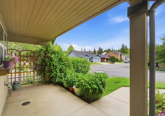 3rd image of 702 S Edgerton Ln, Spokane, WA 99212 | MLS# 202622235