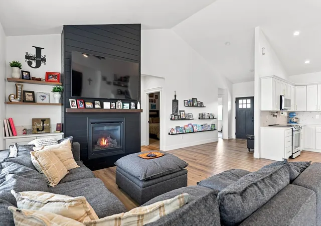 3rd image of 530 E Summit Ave, Reardan, WA 99029 | MLS# 202622242