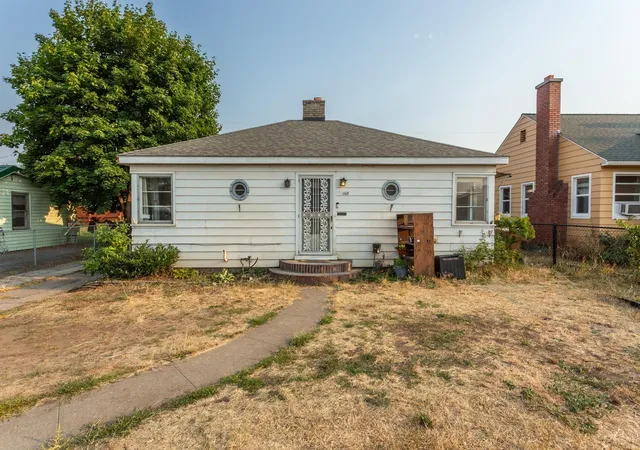 1st image of 1108 E Wellesley Ave, Spokane, WA 99207 | MLS# 202622244