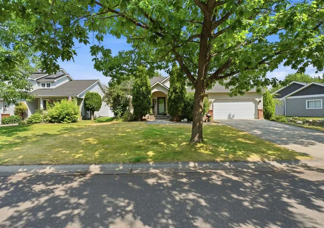 2nd image of 826 N Malvern Rd, Liberty Lake, WA 99019 | MLS# 202622266