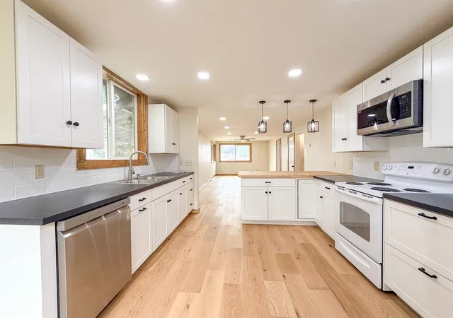image of 670 N Washington St, Colville, WA 99114 | MLS# 202622277