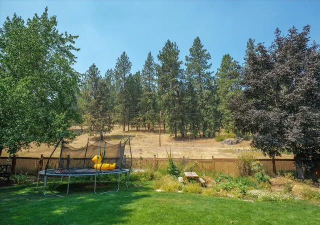39th image of 4006 S Sunderland Dr, Spokane Valley, WA 99206 | MLS# 202622278