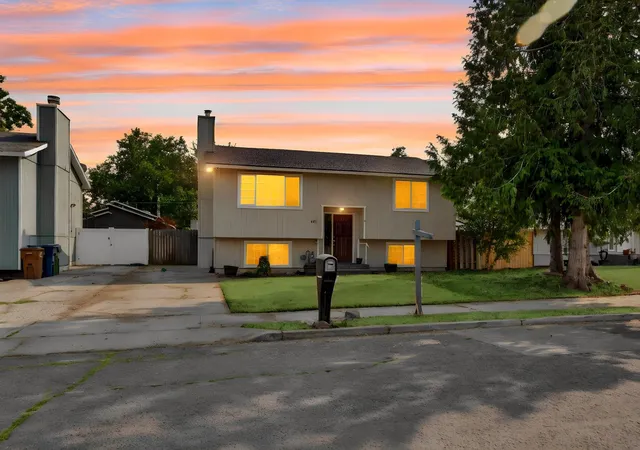 Photo 2 of Single family home for sale at 4212 E 24th Avenue, Spokane, WA 99223 | MLS# 202622289 | Listing updated on 2026-09-07