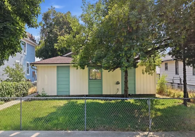 1st image of 1511 W Mission Ave, Spokane, WA 99201 | MLS# 202622297