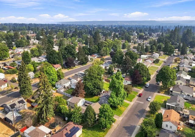 39th image of 5804 N Audubon St, Spokane, WA 99205 | MLS# 202622300