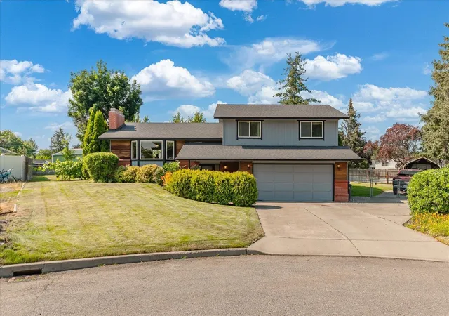 3rd image of 1904 S Marcus Ct, Spokane Valley, WA 99037 | MLS# 202622303
