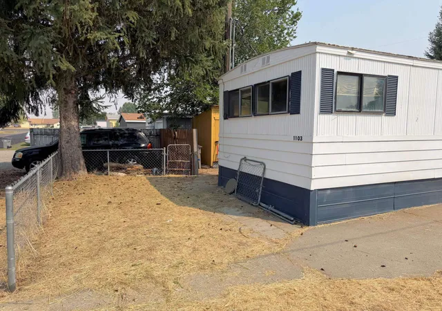 Photo 2 of Manufactured home for sale at 1103 3rd Street, Davenport, WA 99122 | MLS# 202622304 | Listing updated on 2026-08-14