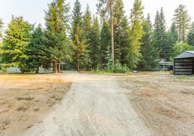 Photo 3 of Manufactured home for sale at 4631c N Swenson Rd, Clayton, WA 99110 | MLS# 202622311 | Listing updated on 2026-09-19