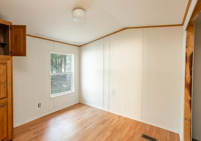 Photo 3 of Manufactured home for sale at 4631c N Swenson Rd, Clayton, WA 99110 | MLS# 202622311 | Listing updated on 2026-09-19