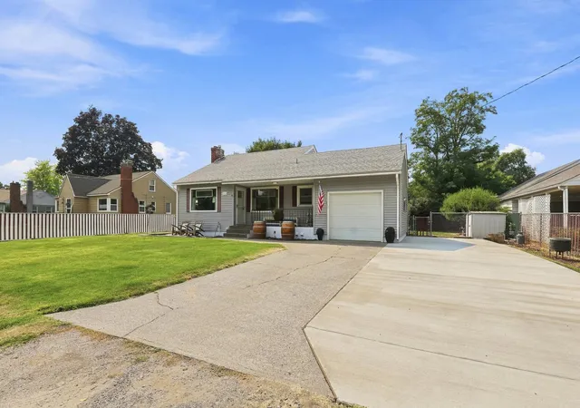 33rd image of 1111 N Locust Rd, Spokane Valley, WA 99206 | MLS# 202622315