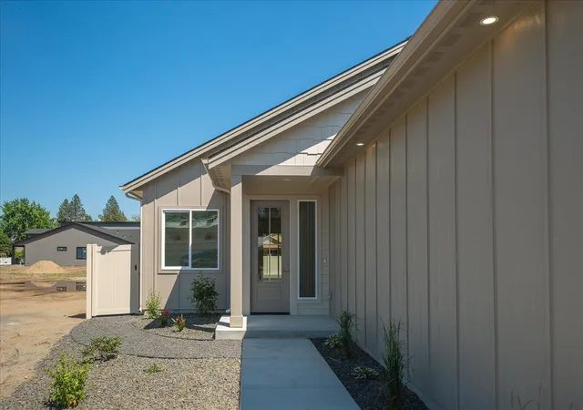2nd image of 3613 S Glenn Ln, Spokane Valley, WA 99206 | MLS# 202622333