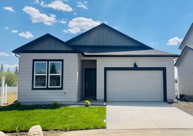 1st image of 13529 W Sprague Ave, Airway Heights, WA 99001 | MLS# 202622338