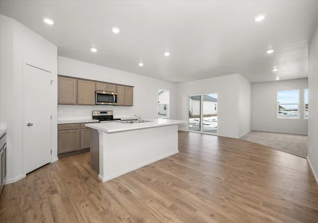 2nd image of 13529 W Sprague Ave, Airway Heights, WA 99001 | MLS# 202622338