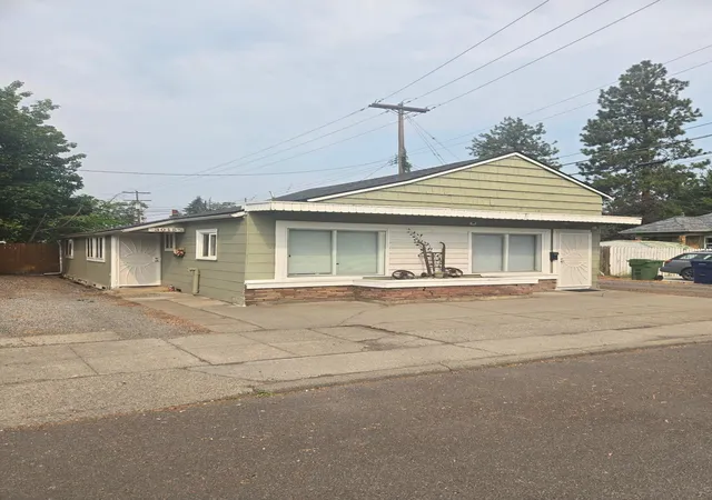 3rd image of 3015 & 3015 1/2 N Post St, Spokane, WA 99205 | MLS# 202622351