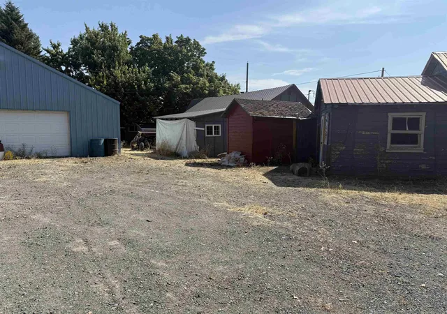 1st image of 711 E Lake St, Medical Lake, WA 99022 | MLS# 202622355