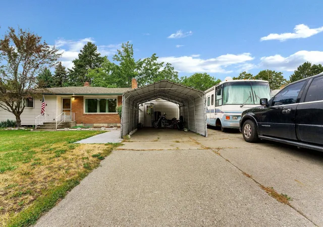 27th image of 915 N Bowdish Rd, Spokane Valley, WA 99206 | MLS# 202622371