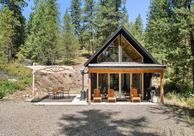2nd image of 760 Granite Loop, Newport, WA 99156 | MLS# 202622376