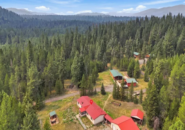 2nd image of 182 Rod Hill Wy, Newport, WA 99156 | MLS# 202622379