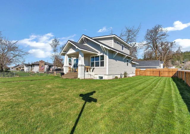1st image of 4323 E Cleveland Ave, Spokane, WA 99217 | MLS# 202622380