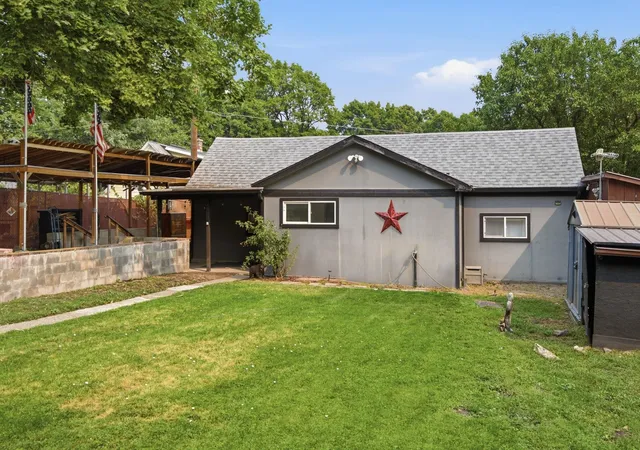 1st image of 1103 E 12th Ave, Spokane, WA 99202 | MLS# 202622386