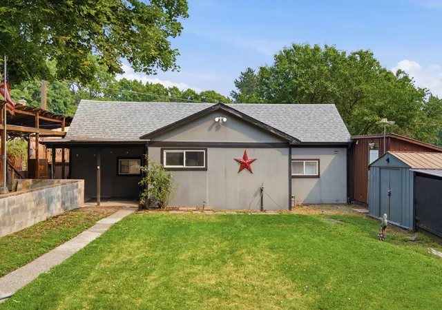 4th image of 1103 E 12Th Ave, Spokane, WA 99202 | MLS# 202622386