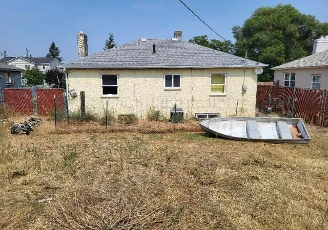 2nd image of 2414 E Longfellow Ave, Spokane, WA 99207 | MLS# 202622389