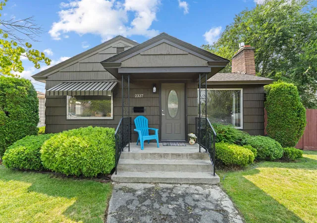 2nd image of 2337 W Rockwell Ave, Spokane, WA 99205 | MLS# 202622392