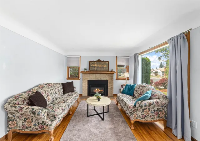 4th image of 2337 W Rockwell Ave, Spokane, WA 99205 | MLS# 202622392