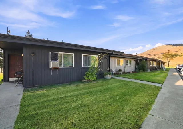 Photo 3 of Sale Pending at 540 N Madison St, Tekoa, WA 99033 | MLS# 202622414 | Listing updated on 2026-10-09