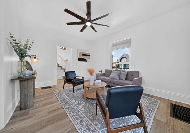 4th image of 907 W Maxwell Ave, Spokane, WA 99201 | MLS# 202622418