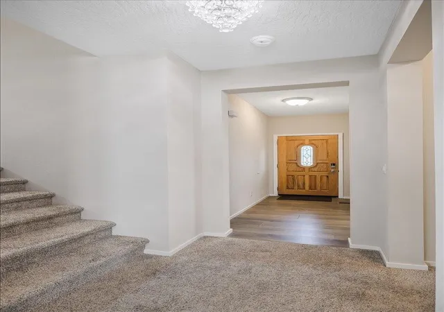 Photo 3 of Sale Pending at 1025 S Bannen Rd, Spokane Valley, WA 99037 | MLS# 202622422 | Listing updated on 2026-09-04