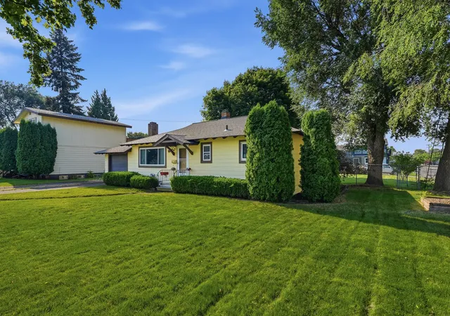 2nd image of 13106 E Cataldo Ave, Spokane Valley, WA 99216 | MLS# 202622428