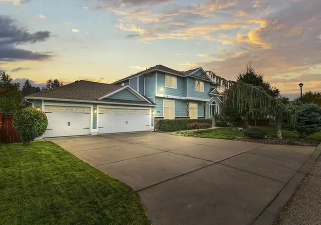 1st image of 1805 S Limerick Dr, Spokane Valley, WA 99037 | MLS# 202622433