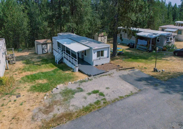 24th image of 34124 N Newport Hwy, Chattaroy, WA 99003 | MLS# 202622434