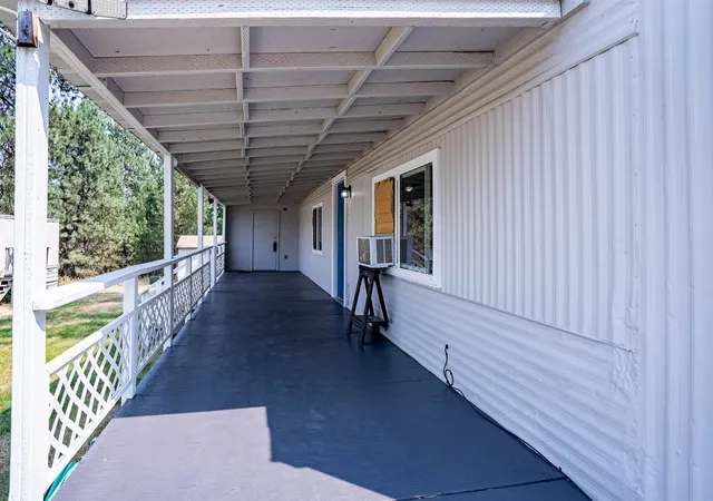 3rd image of 34124 N Newport Hwy, Chattaroy, WA 99003 | MLS# 202622434