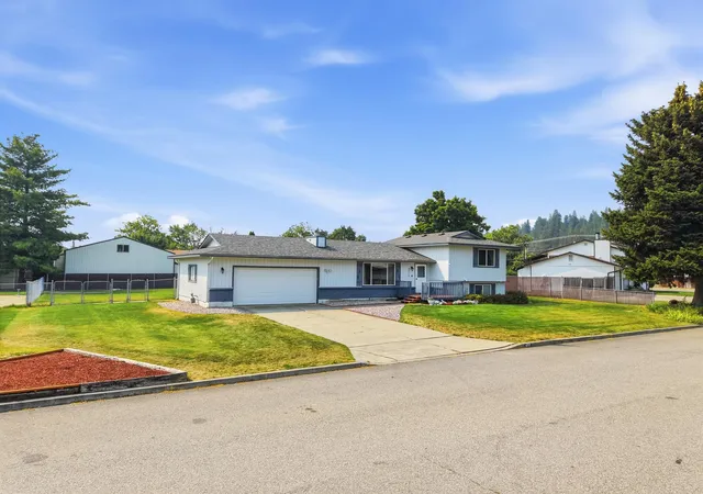 2nd image of 4717 N Lillian St, Spokane Valley, WA 99216 | MLS# 202622442