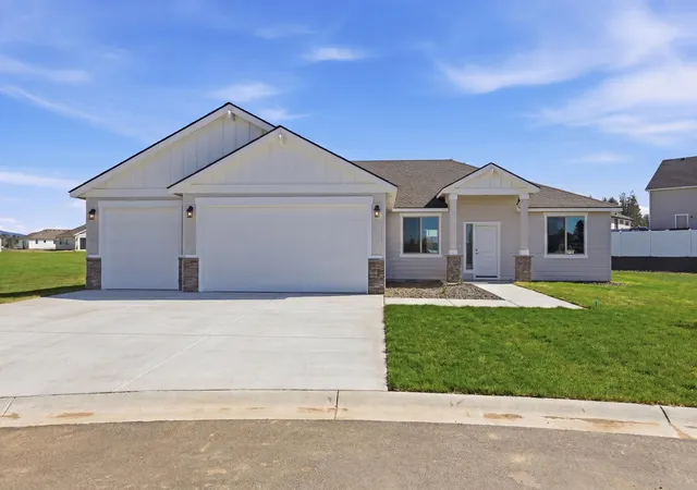 1st image of 1226 N Park Ct, Deer Park, WA 99006 | MLS# 202622459