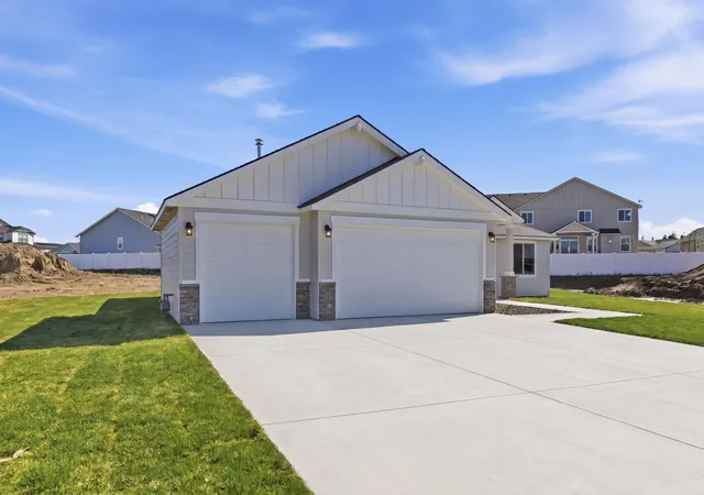 Photo 3 of Single family home for sale at 1226 N Park Ct, Deer Park, WA 99006 | MLS# 202622459 | Listing updated on 2026-09-03