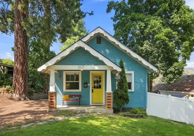 Photo 1 of Sale Pending at 917 E St Maries St, Coeur D Alene, ID 83814 | MLS# 202622465 | Listing updated on 2026-10-26