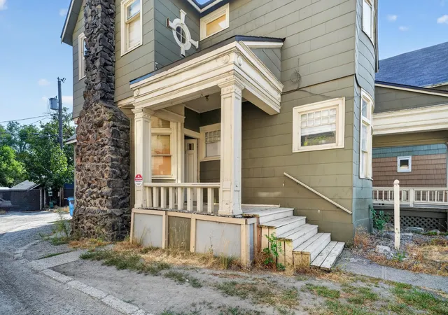 4th image of 1911 W 2Nd Ave, Spokane, WA 99201 | MLS# 202622478