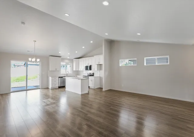 Photo 3 of Single family home for sale at 609 S Manifold Ln, Spokane Valley, WA 99016 | MLS# 202622488 | Listing updated on 2026-08-19